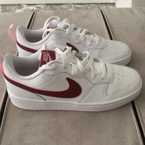 Nike Court Borough Low 2 NWOB "White Dark Beetroot " Sneakers size US 5.5Y - Picture 9 of 17